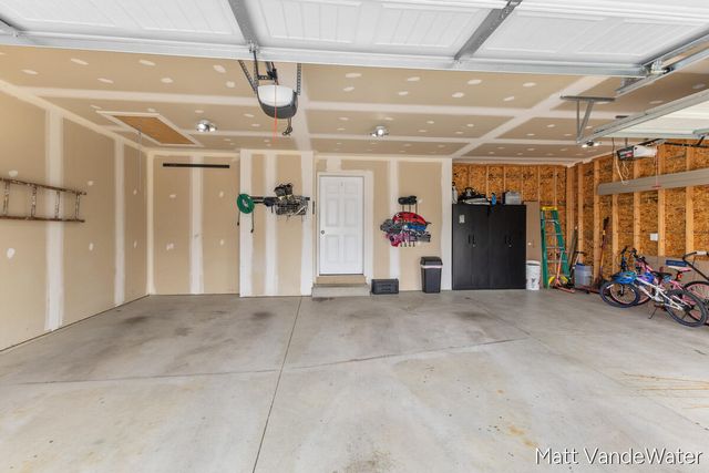 3501 Tearose Drive, Hudsonville, MI 49426