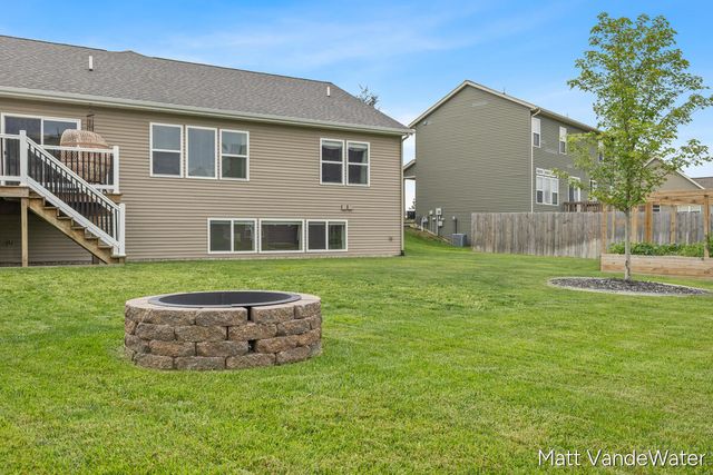3501 Tearose Drive, Hudsonville, MI 49426