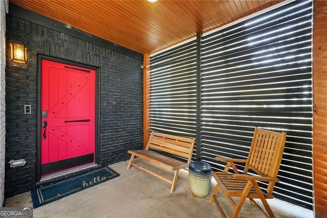 994 Hank Aaron Drive SE, Atlanta, GA 30315