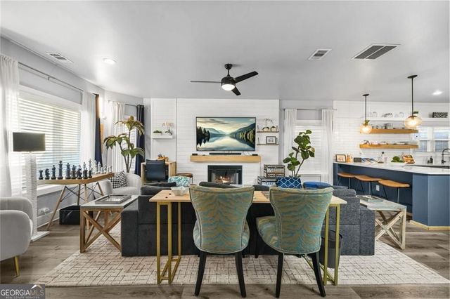 994 Hank Aaron Drive SE, Atlanta, GA 30315