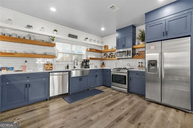 994 Hank Aaron Drive SE, Atlanta, GA 30315