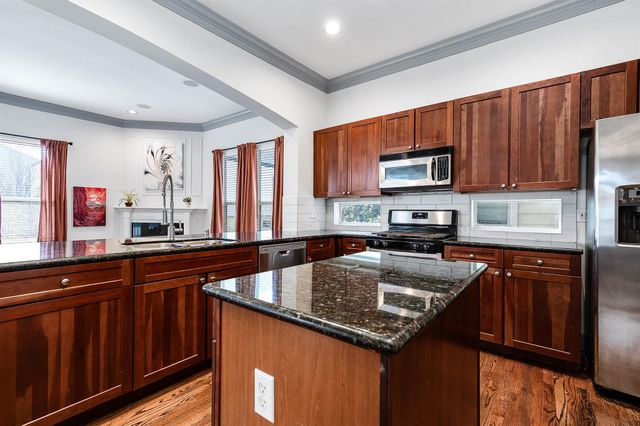 5723 Petty Street, Houston, TX 77007