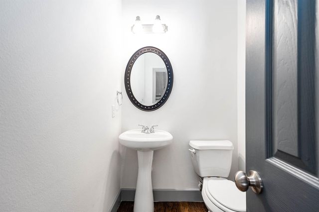 5723 Petty Street, Houston, TX 77007