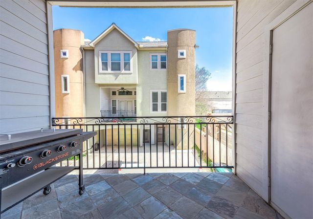 5723 Petty Street, Houston, TX 77007