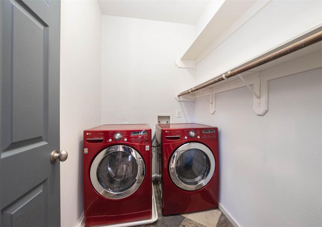 5723 Petty Street, Houston, TX 77007