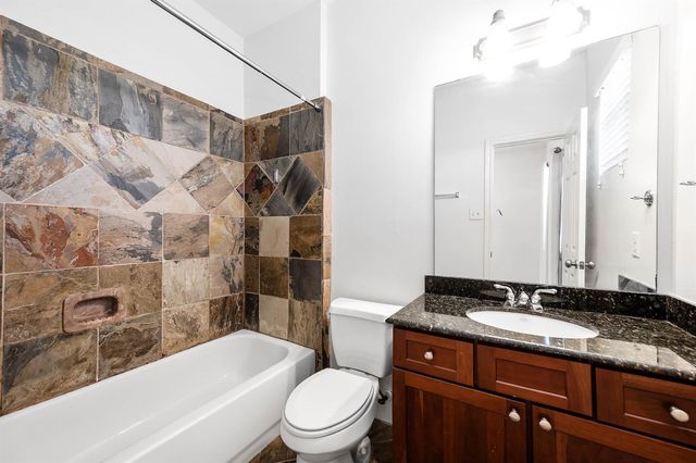 5723 Petty Street, Houston, TX 77007