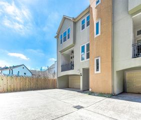 5723 Petty Street, Houston, TX 77007