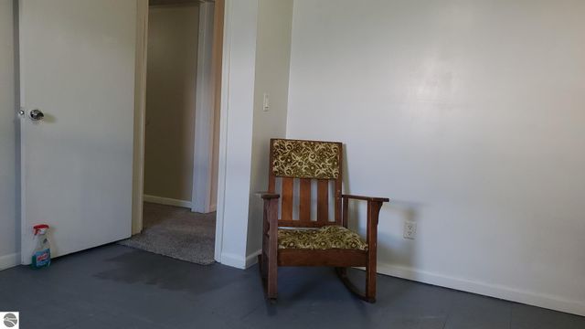 125 Park Drive, Alma, MI 48801