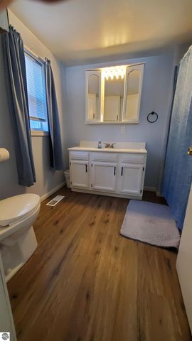 125 Park Drive, Alma, MI 48801