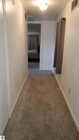 125 Park Drive, Alma, MI 48801