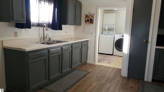 125 Park Drive, Alma, MI 48801