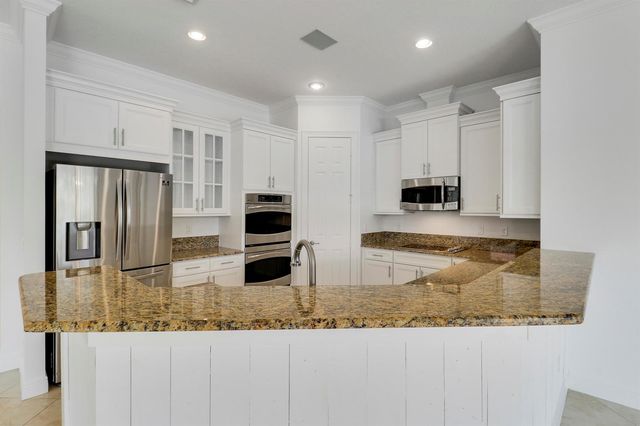 119 Steeple Circle, Jupiter, FL 33458