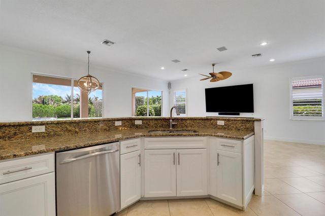 119 Steeple Circle, Jupiter, FL 33458