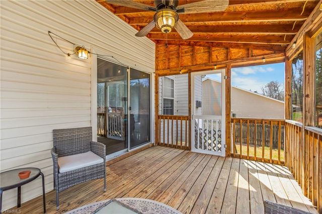 5460 Angel Oaks Drive, Winston-salem, NC 27105