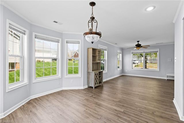 5460 Angel Oaks Drive, Winston-salem, NC 27105