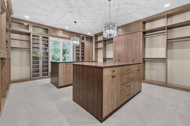 200 Hever Knoll Street, Loch Lloyd, MO 64012