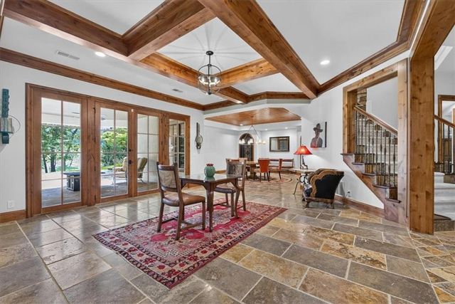 200 Hever Knoll Street, Loch Lloyd, MO 64012