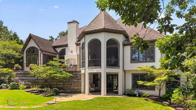200 Hever Knoll Street, Loch Lloyd, MO 64012