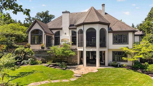 200 Hever Knoll Street, Loch Lloyd, MO 64012