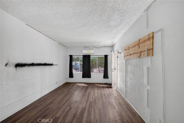 938 E 2nd Street A, San Bernardino, CA 92408