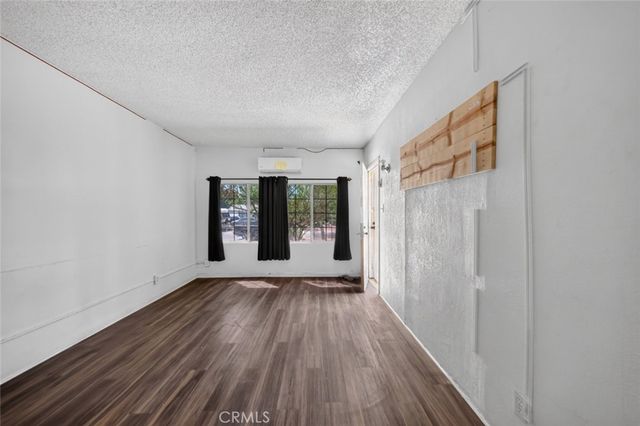 938 E 2nd Street A, San Bernardino, CA 92408