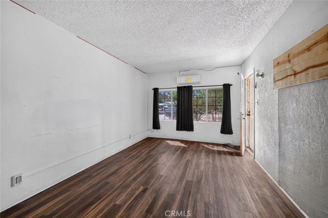 938 E 2nd Street A, San Bernardino, CA 92408