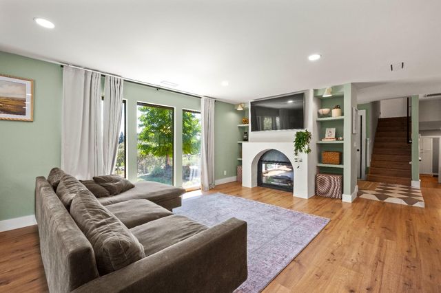 7945 Callison Rd, Penryn, CA 95663