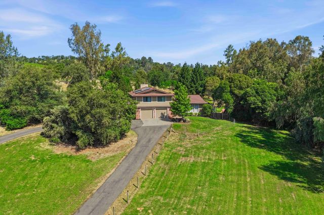 7945 Callison Rd, Penryn, CA 95663