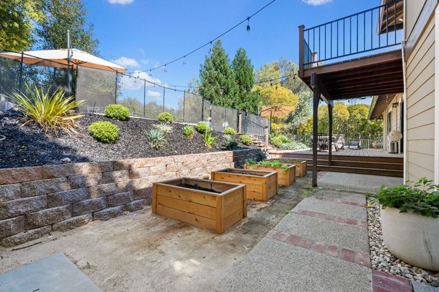 7945 Callison Rd, Penryn, CA 95663