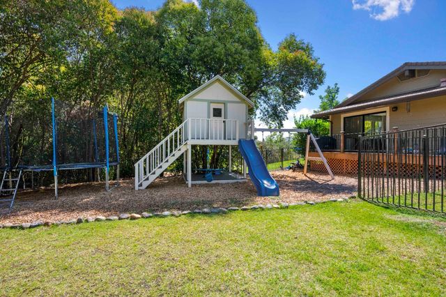 7945 Callison Rd, Penryn, CA 95663