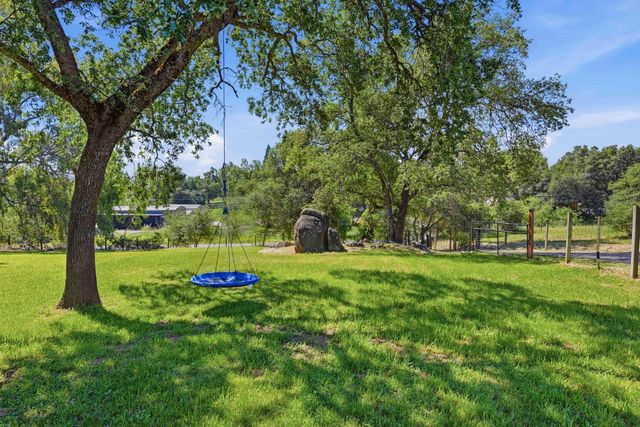 7945 Callison Rd, Penryn, CA 95663