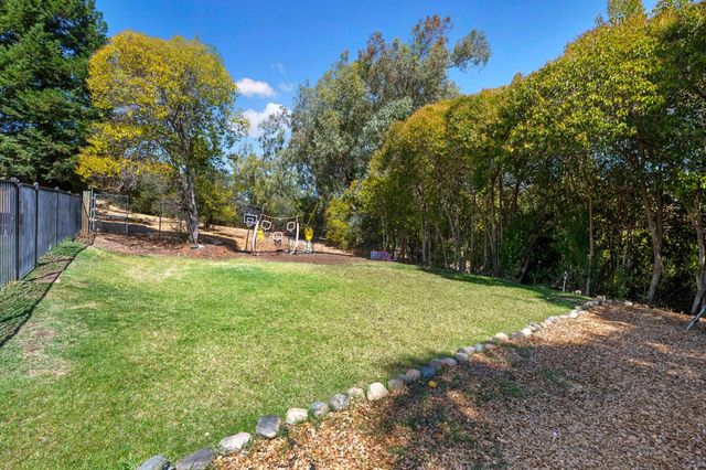 7945 Callison Rd, Penryn, CA 95663