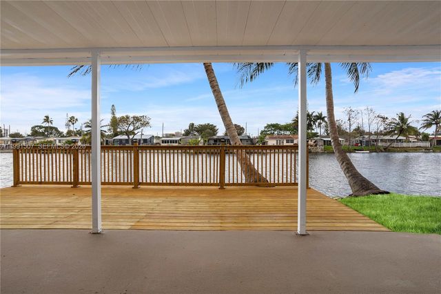 4157 SW 49th Ct, Dania Beach, FL 33314