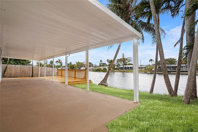 4157 SW 49th Ct, Dania Beach, FL 33314