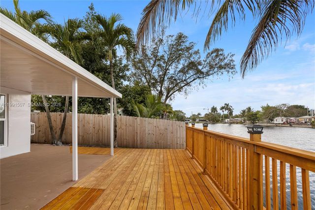 4157 SW 49th Ct, Dania Beach, FL 33314