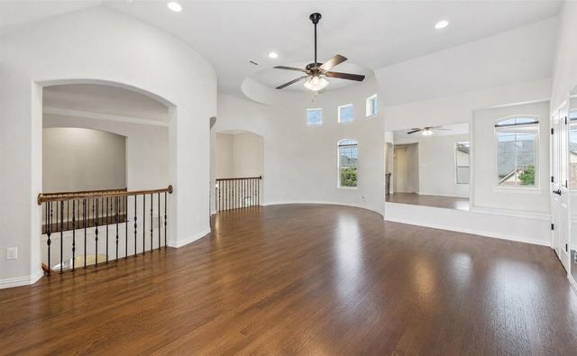 4664 Maverick Way, Carrollton, TX 75010