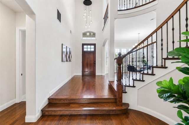 4664 Maverick Way, Carrollton, TX 75010