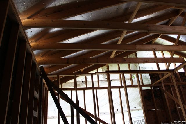 365 N San Gabriel Ave, San Antonio, TX 78237