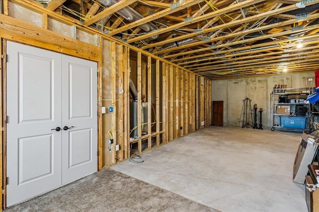 4054 N Stone Barn St, Maize, KS 67101