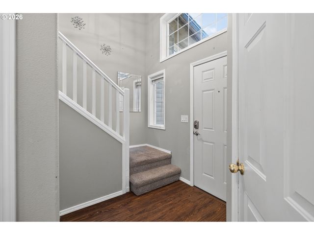4274 Se OAK St, Hillsboro, OR 97123