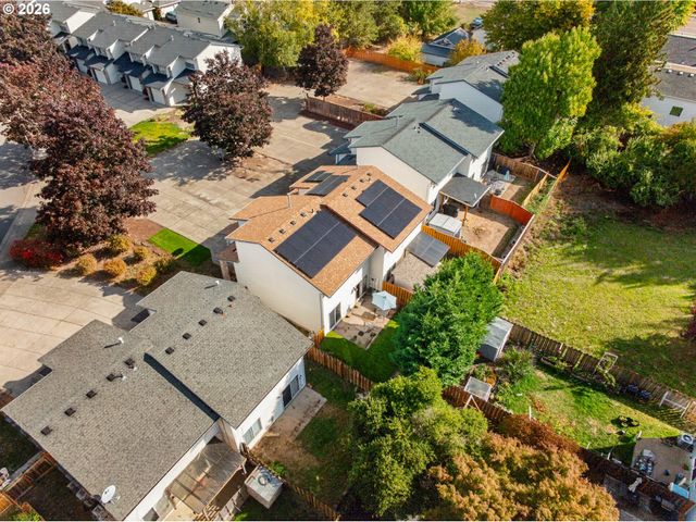 4274 Se OAK St, Hillsboro, OR 97123
