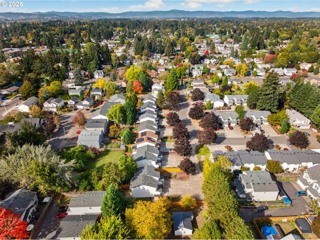 4274 Se OAK St, Hillsboro, OR 97123