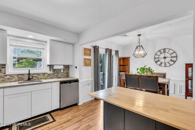 239 Cape May Avenue, Bayville, NJ 08721