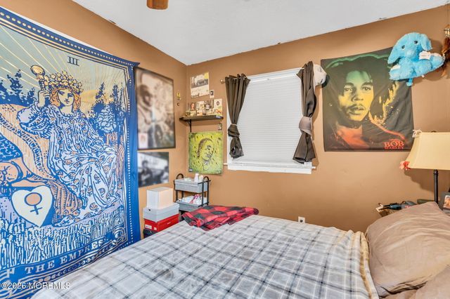 239 Cape May Avenue, Bayville, NJ 08721