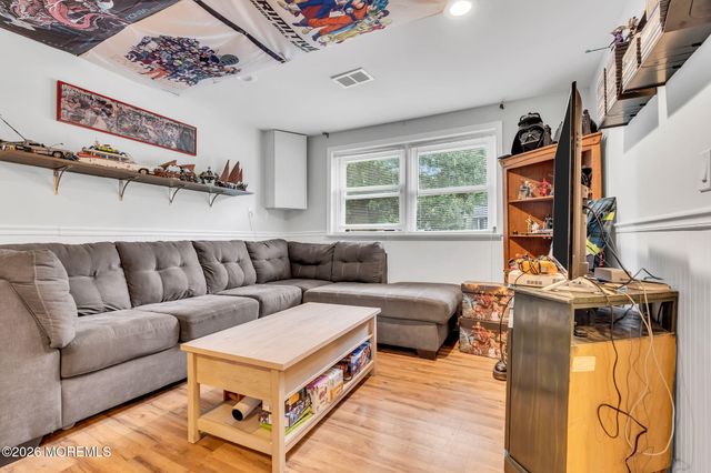 239 Cape May Avenue, Bayville, NJ 08721