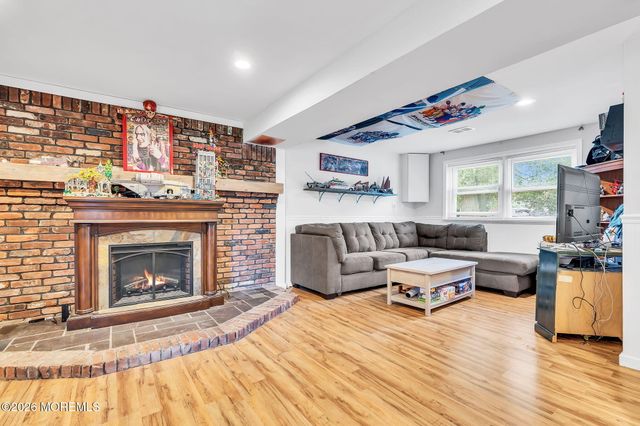 239 Cape May Avenue, Bayville, NJ 08721