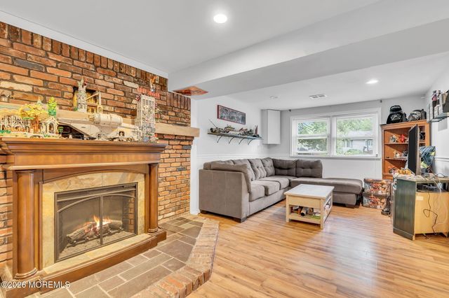 239 Cape May Avenue, Bayville, NJ 08721