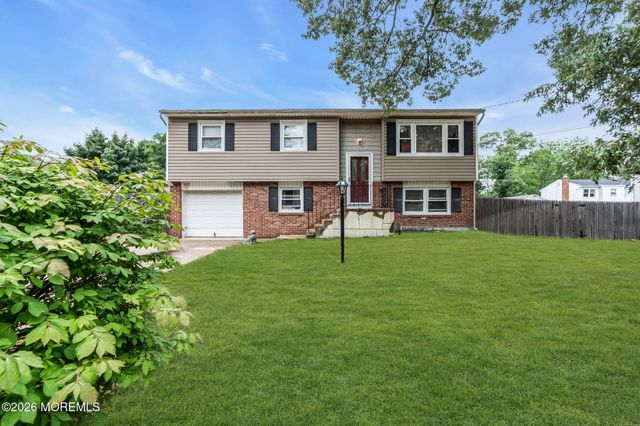 239 Cape May Avenue, Bayville, NJ 08721