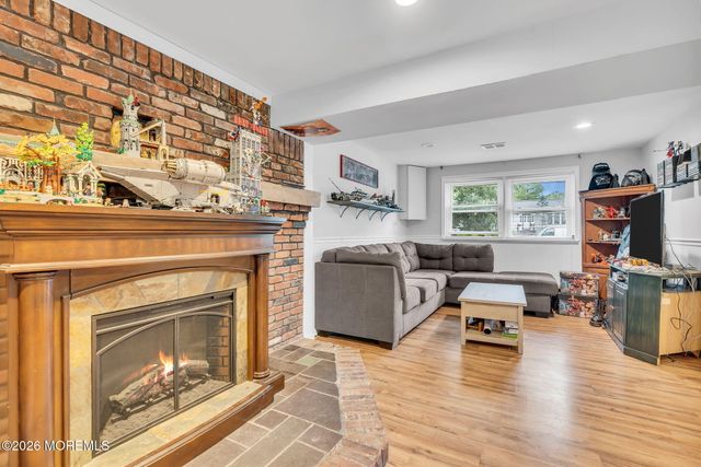 239 Cape May Avenue, Bayville, NJ 08721