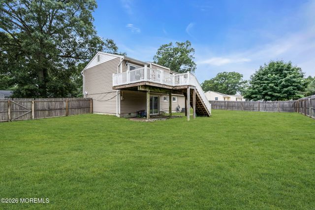 239 Cape May Avenue, Bayville, NJ 08721